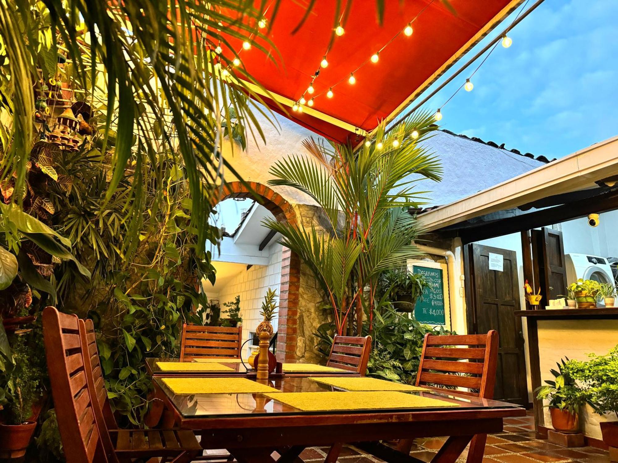 Casa Ruta Sur Hotel Cali Bagian luar foto